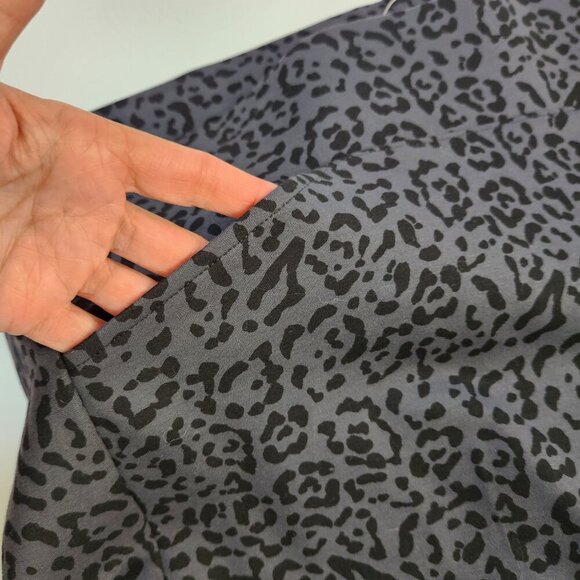 Torrid Slim Fix Technology High Rise Pull On Pixie Animal Print Pants 4R = 4X - Picture 12 of 16